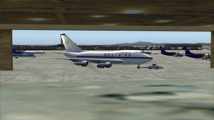 Boeing 747SP Front View